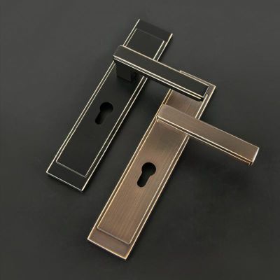 Khoá cửa tay gạt đồng nguyên khối dùng cho chung cư căn hộ – Mã 051