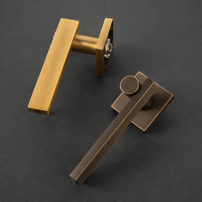 Khóa Cửa Tay Gạt Vuông Đồng Thau Cao Cấp Màu Vàng Xước 057