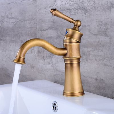 VÒI LAVABO NÓNG LẠNH CHẤT LIỆU ĐỒNG 007