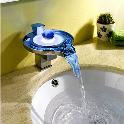 VÒI LAVABO NÓNG LẠNH CHẤT LIỆU INOX 304 LED 030